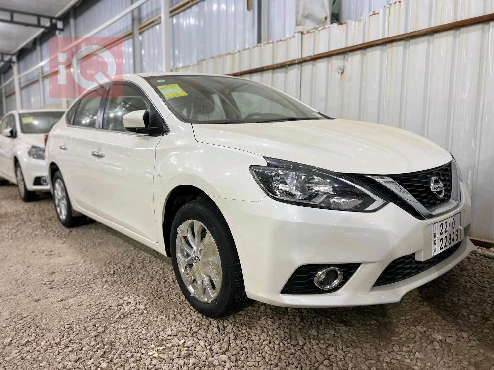 نيسان سنترا